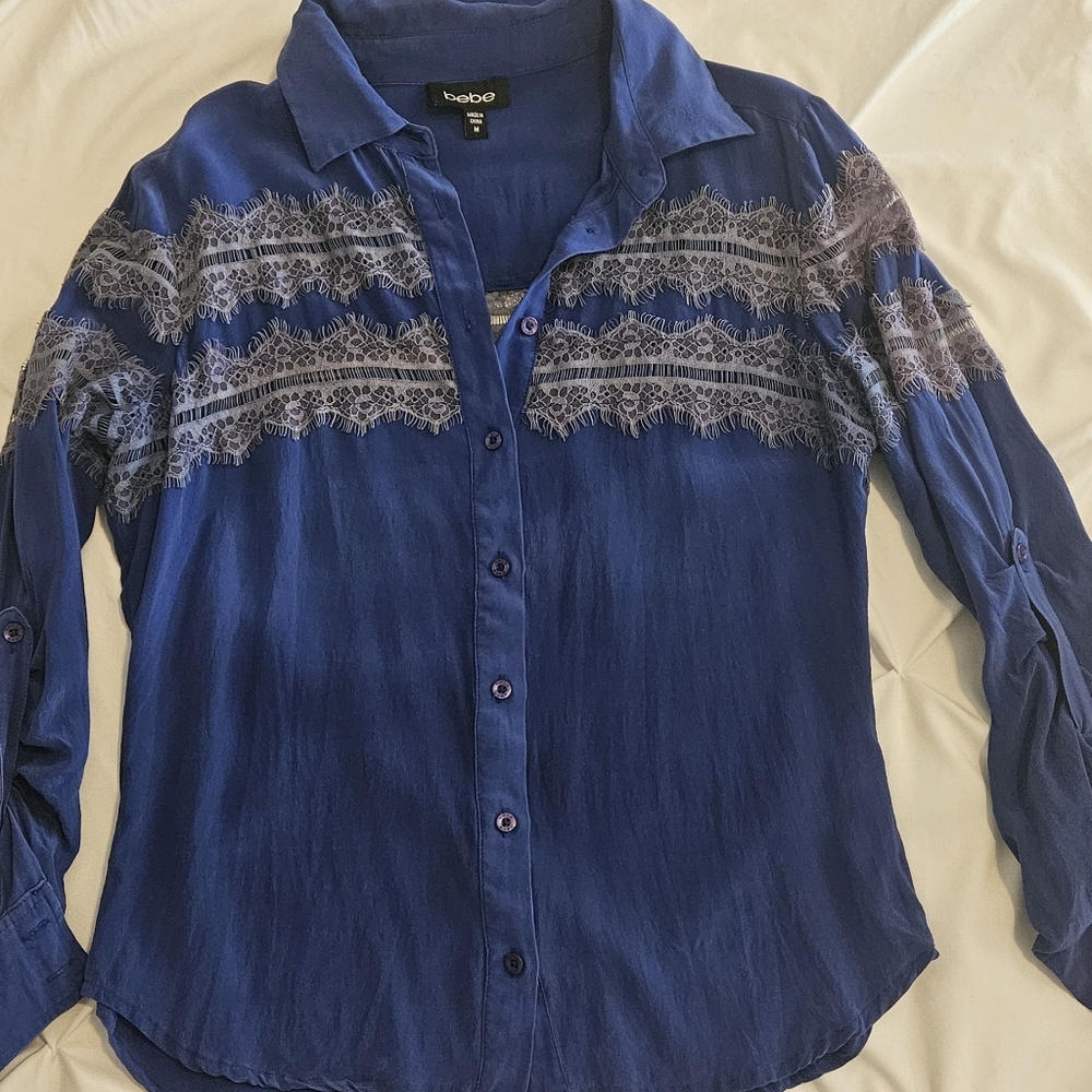 Bebe blue / navy lace and silk button-up blouse w/long sleeves